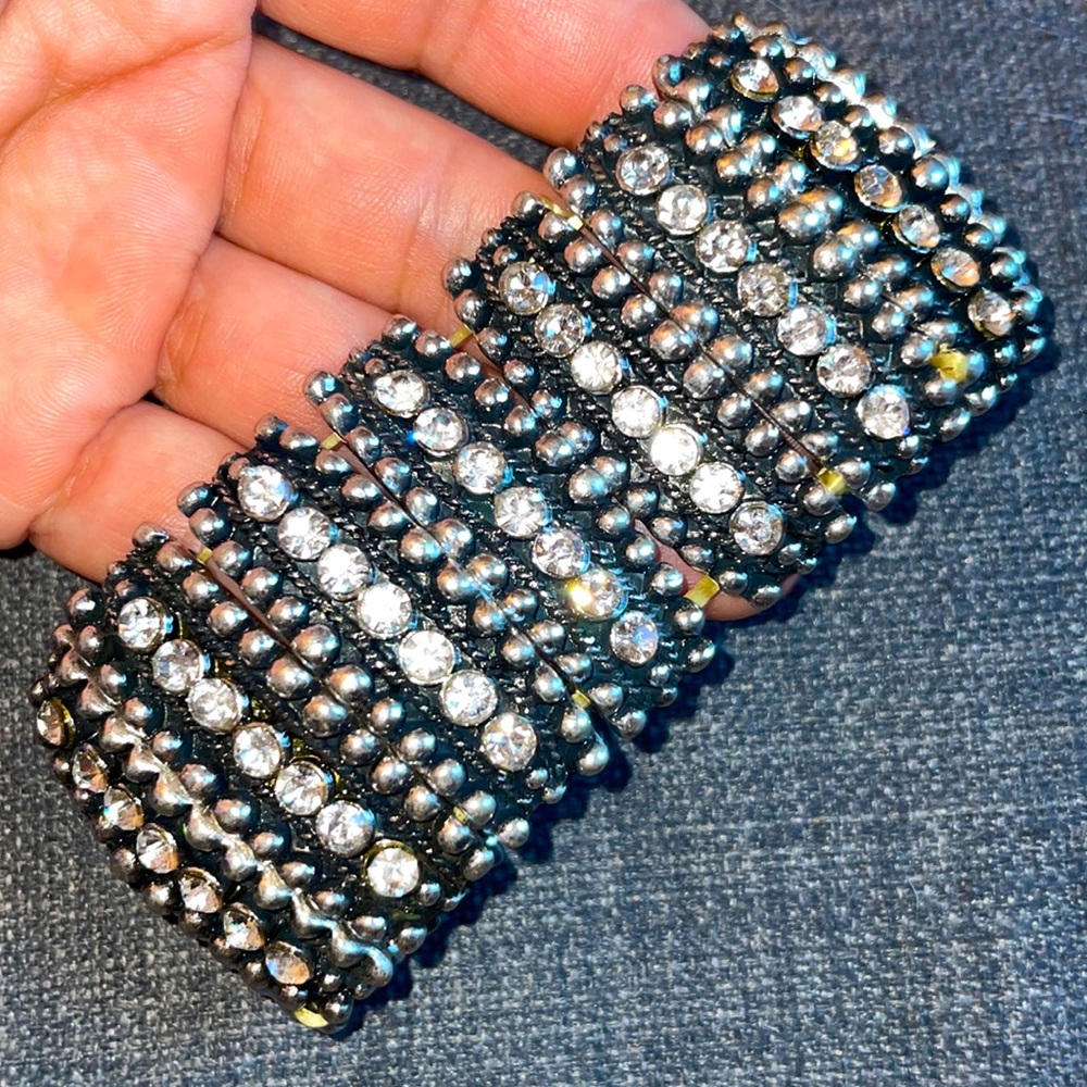 Beautiful Big and Bold Silvertone Jeweled Statement Stretch Bracelet